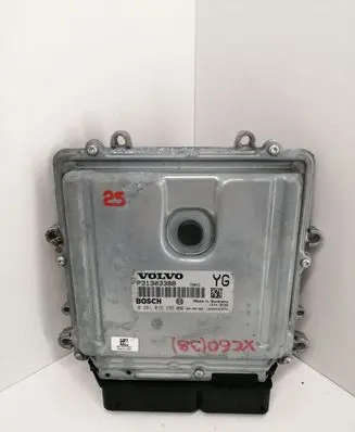 Volvo XC60 Engine control unit/module 31303388 0281015286
