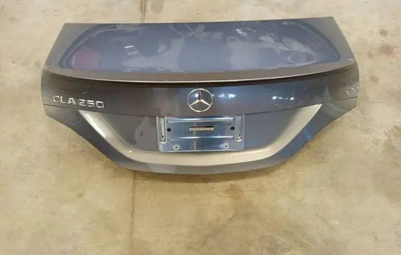 Mercedes-Benz CLA C117 X117 W117 Tailgate/trunk/boot lid
