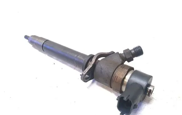 Fuel injector