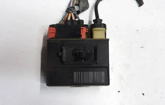 Citroen C5 Glow plug pre-heat relay 9652021180 018010951 44886