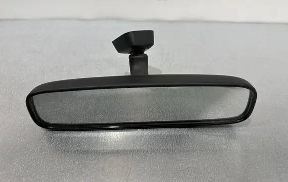 Mitsubishi Outlander Rear view mirror (interior) E4022197 E4012197
