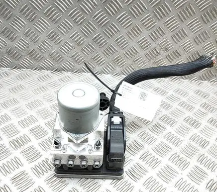 Mercedes-Benz GLE W167 ABS Pump A2139008739