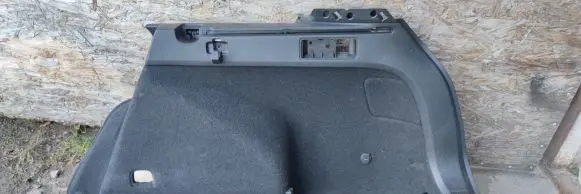 Trunk/boot side trim panel