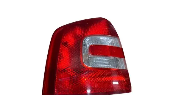 Skoda Octavia Mk2 (1Z) Rear/tail lights 1Z9945257 27592102