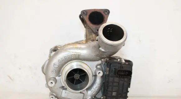 Audi Q7 4L Turbo 059145874C