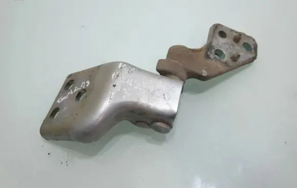 Citroen Berlingo Rear door upper hinge G18015117