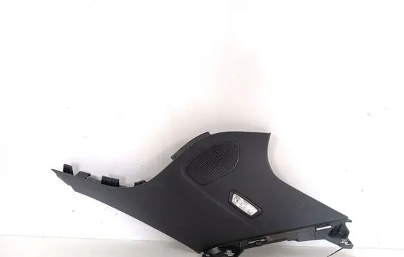 Mercedes-Benz EQC (D)pillar trim (top) A2936909000