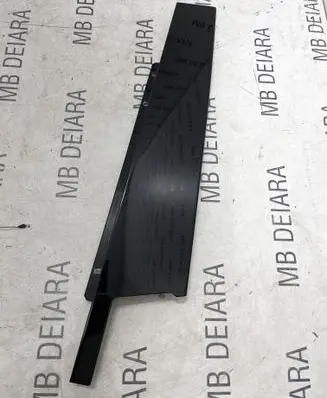 Mercedes-Benz C W205 Front door glass trim molding A2056900187