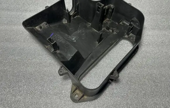 Audi A6 S6 C5 4B Fuse box cover 8D1907355