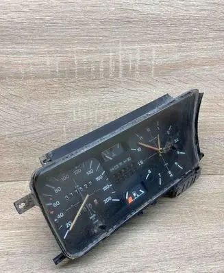 Volkswagen Golf I Speedometer (instrument cluster) 171919033GM