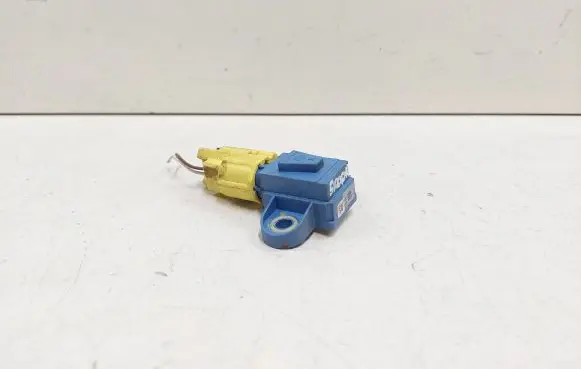 Skoda Octavia Mk2 (1Z) Airbag deployment crash/impact sensor 1K0955557A