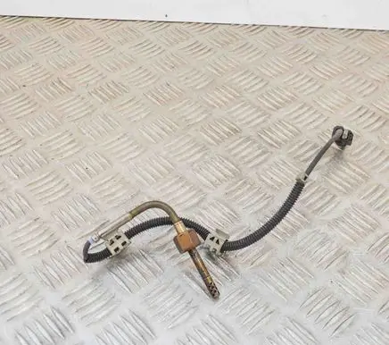 Mercedes-Benz C W205 Oil temperature sensor A0081532728