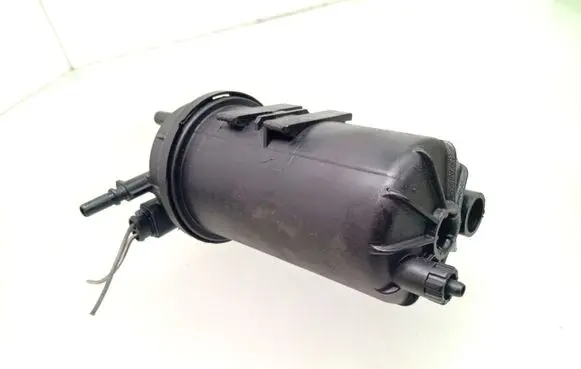 Opel Movano B Fuel filter housing 8201102931