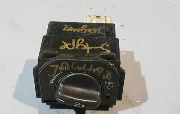 Jaguar S-Type Light switch XR8311654