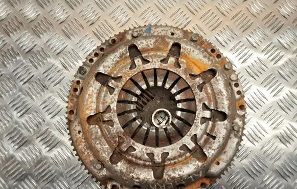 Nissan Almera N16 Clutch set kit
