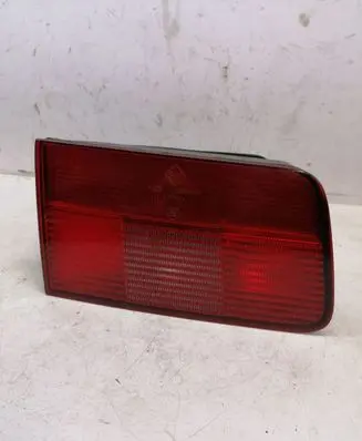 BMW 5 E39 Tailgate rear/tail lights