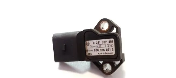 Audi A3 S3 8P Air pressure sensor 038906051C 0281002401