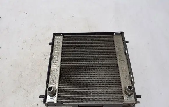 Coolant radiator