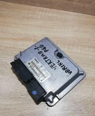 Opel Vectra B Engine control unit/module ECU 0281001633 90508986
