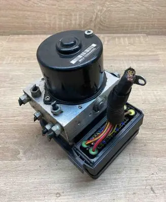 BMW 3 E90 E91 ABS Pump 6772214 6772213 DSC