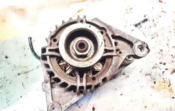 Toyota Avensis T250 Generator/alternator 1012100891 101210-0891