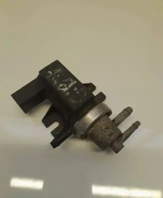 Volkswagen Caddy Turbo solenoid valve 1j0906627
