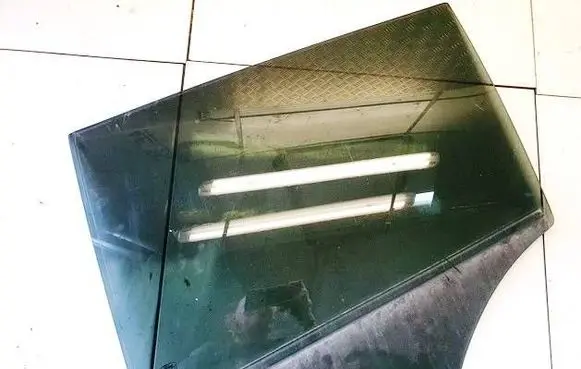 Ford Grand C-MAX Rear door window glass DOT682AS3M5540