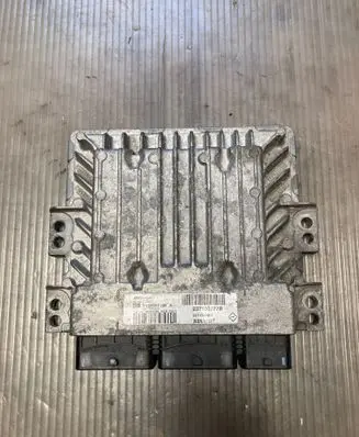 Renault Scenic III - Grand scenic III Engine control unit/module S180067109A 237100777R 237100033R