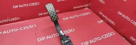 Volkswagen Golf IV Accelerator throttle pedal 0281002342