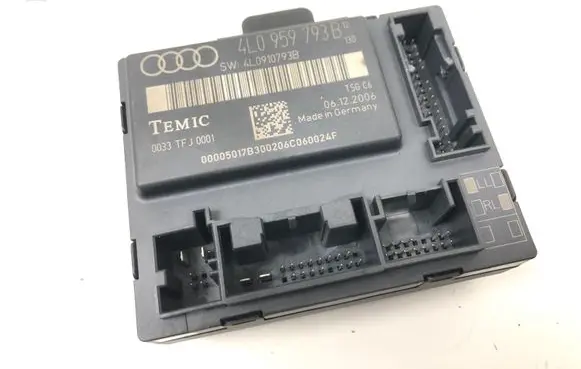 Audi Q7 4L Door control unit/module 4L0959793B 4L0910793B