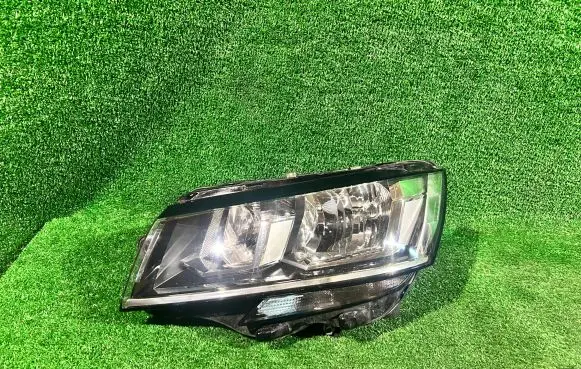 Volkswagen Transporter - Caravelle T6 Headlight/headlamp 7L1941005B