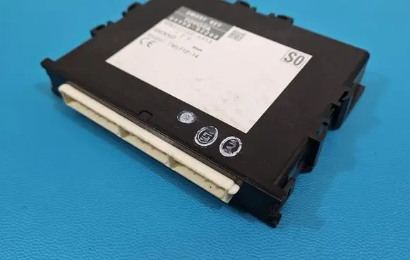 Toyota Auris E180 Central body control module 8999002200 IMPRK1553504