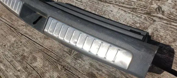 Toyota Avensis T250 Other trunk/boot trim element
