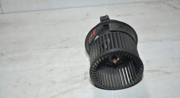Peugeot 2008 I Heater fan/blower NN108411U