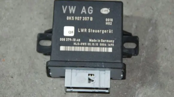 Audi A4 S4 B8 8K Light module LCM 8K5907357B