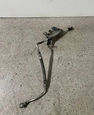 Audi A8 S8 D4 4H Turbo turbocharger oiling pipe/hose 057145772AC