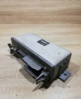 Audi 100 200 5000 C3 ABS control unit/module 6525322 0265103004
