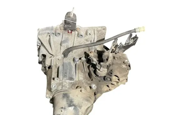 Renault Clio IV Manual 5 speed gearbox 