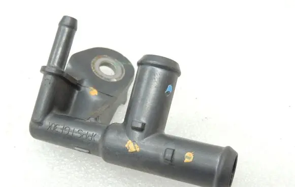 Toyota Yaris XP210 Engine coolant pipe/hose 16278F3010