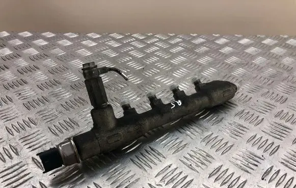 Opel Astra J Fuel main line pipe