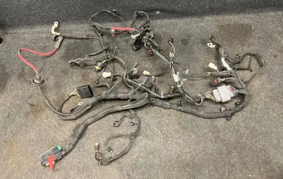 Dodge Challenger Engine installation wiring loom P68214189AD 16238CYT1 AWE3464NK579