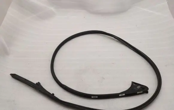 Mercedes-Benz CLS C218 AMG Front door rubber seal A2187210100