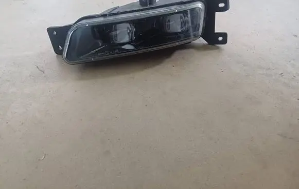 Dodge Durango Front fog light 68275510AC 126000