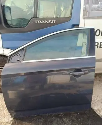 Ford Mondeo MK IV Front door 