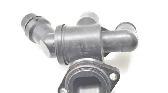 Thermostat/thermostat housing