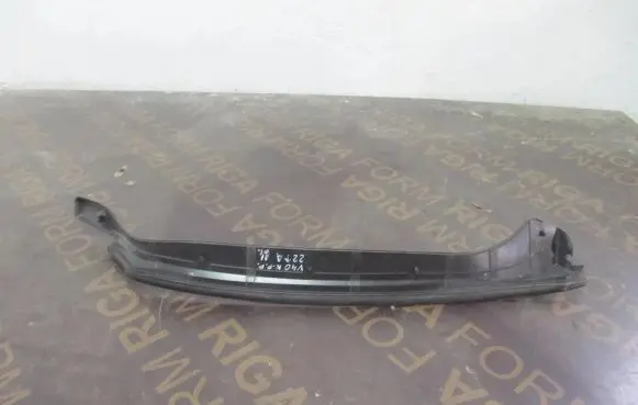 Volvo V40 Cross country Front door trim (molding) 31298958 S1XMA