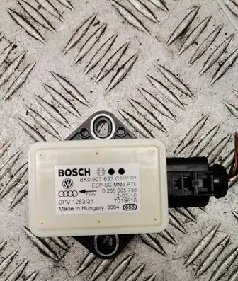 Audi A4 S4 B8 8K ESP acceleration yaw rate sensor 8K0907637C