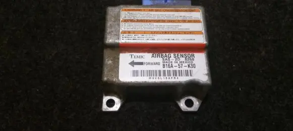 Mazda 323 Airbag control unit/module b16a57k30 b16a-57-k30