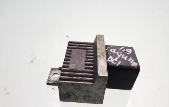 Renault Laguna I Glow plug pre-heat relay 7700115078