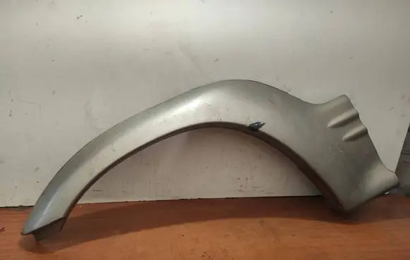 Hyundai Galloper Fender trim (molding) 650910